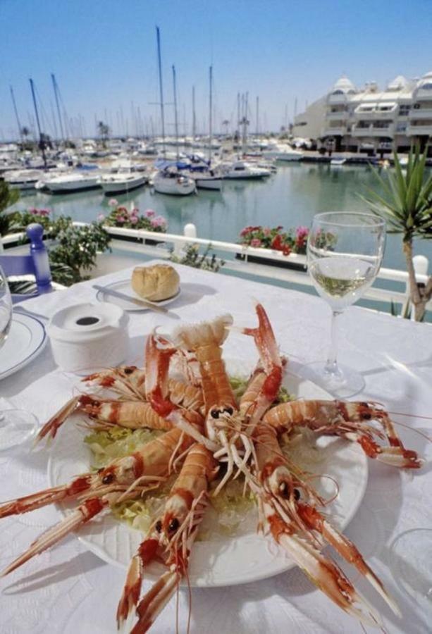 Apartamento Malaga Puerto Marina Playa Vacacional Luxury Benalmádena